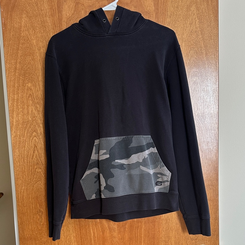 Coach Camo Pocket Hoodie – Black/Gray, Size Small, Unisex Fit